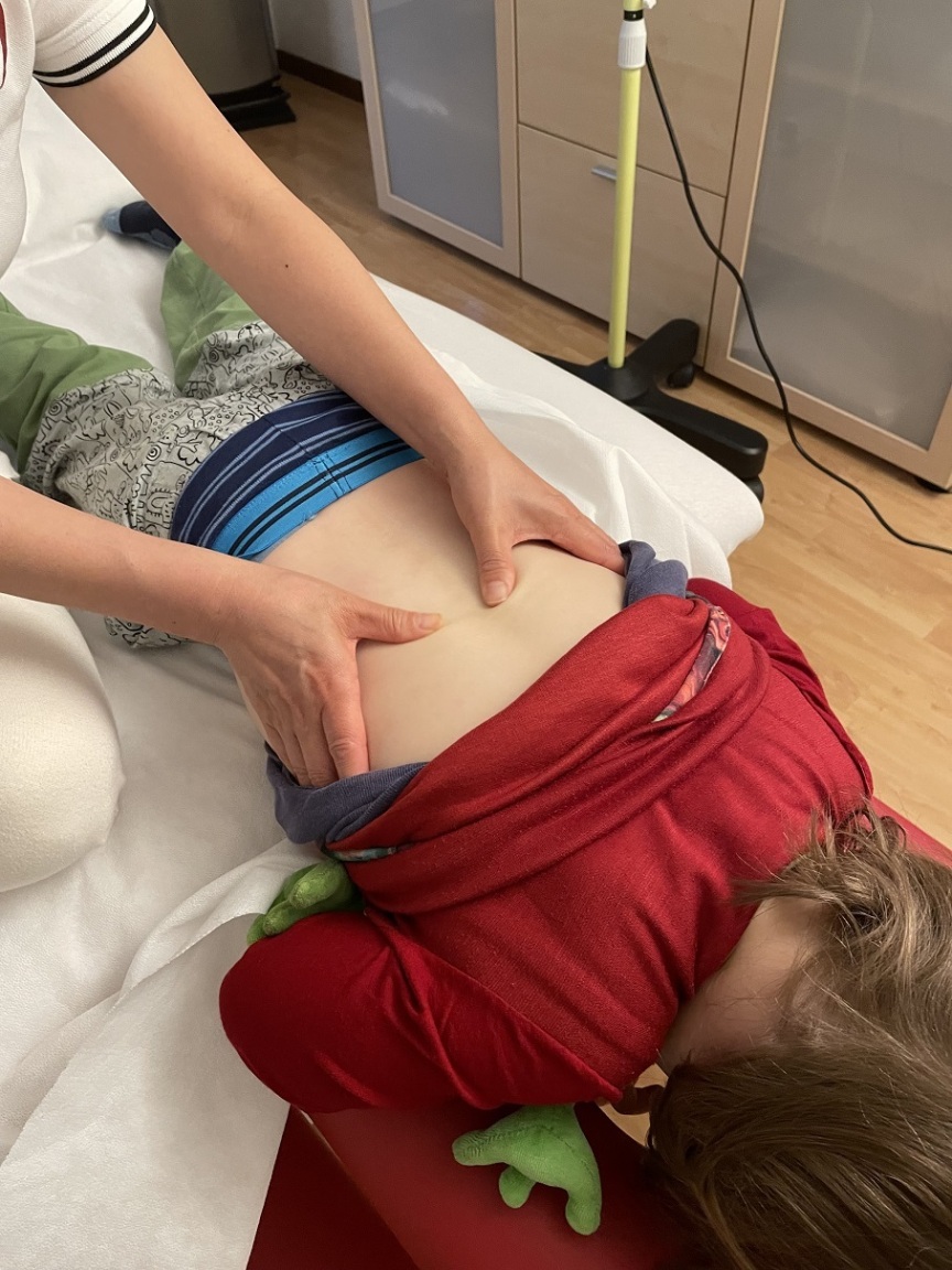 Baby-Kinder Tuina-Massage, YanZI TCM, Praxis für traditionelle chinesische Medizin in Cham, Zug